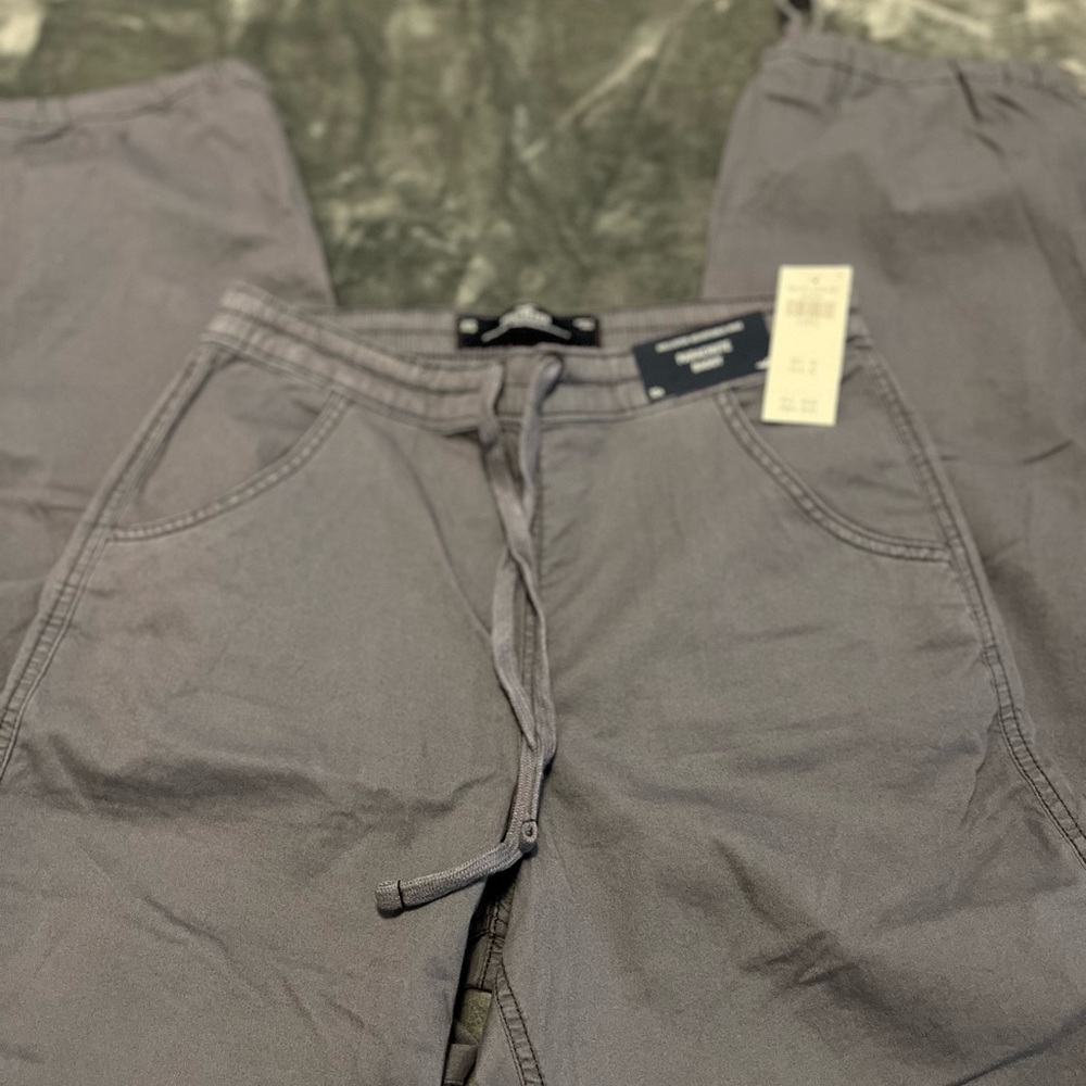 Hollister Parachute Baggy